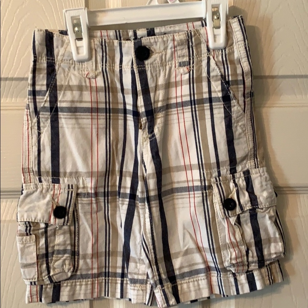 Plaid cargo shorts